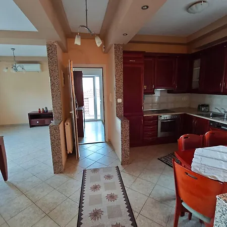 Eleni Διαμέρισμα *