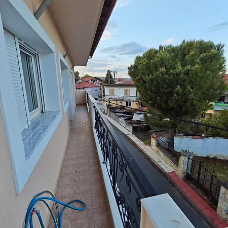 Eleni Apartament *
